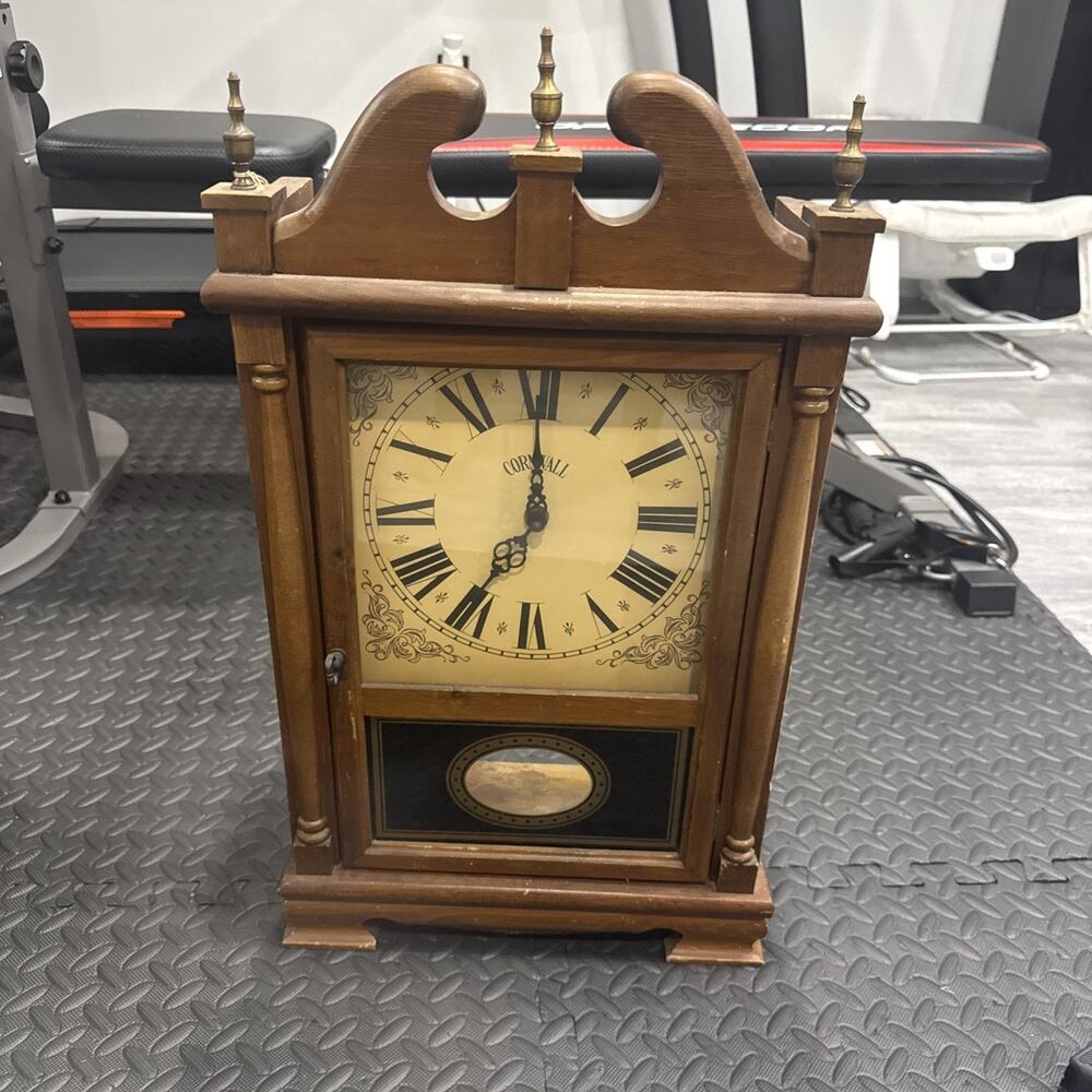 Vintage Cornwall Wooden Mantle Clock With Pendulum & Finials *